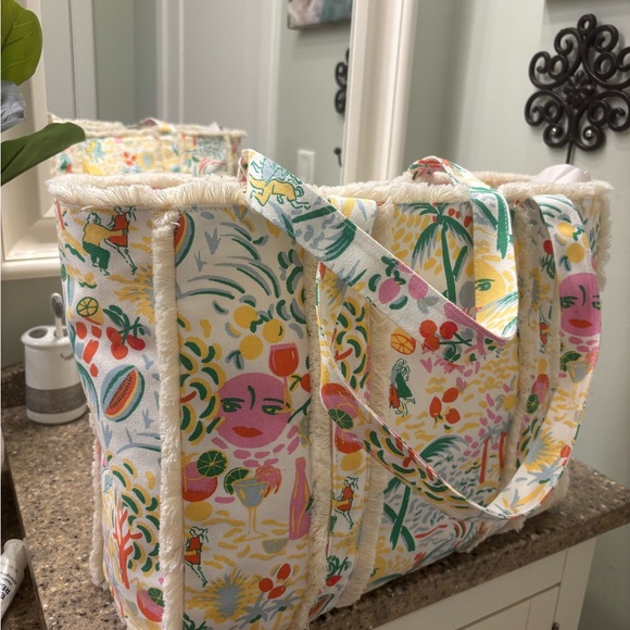 Roller Rabbit Multi-Color Tropical Tote - Picture 3 of 9